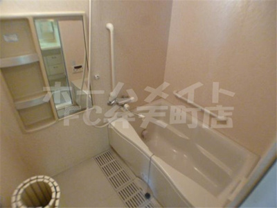 【浴室】 | クイーンズコート阿波座 | 日々の疲れを癒すお風呂付です