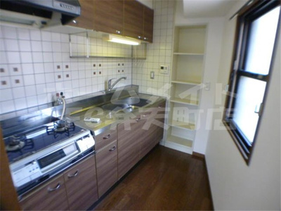 【キッチン】 | クイーンズコート阿波座 | キッチンです