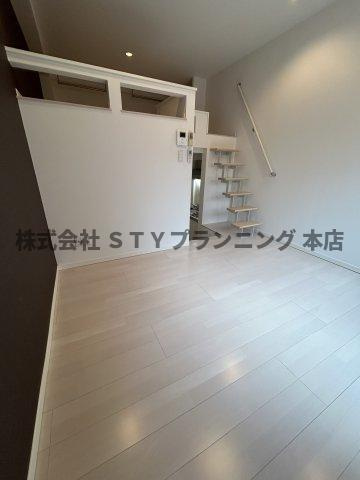 仲介手数料０円！Country villaの居間・リビング