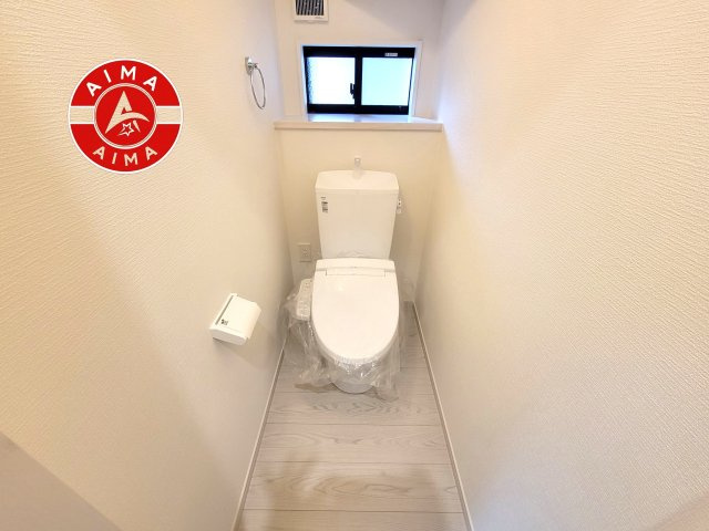 福岡市城南区樋井川6丁目第1-3棟（3号棟）のトイレ|温水洗浄便座を完備しております。2ヶ所にトイレがあるのは朝の慌ただしい時間も安心です。