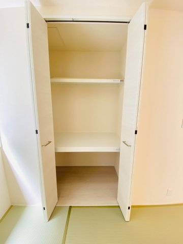 リーブルガーデン／東区榎町第六／２号棟の収納