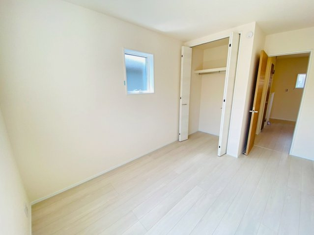 リーブルガーデン／東区榎町第六／２号棟の洋室