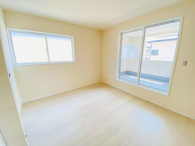 リーブルガーデン／東区榎町第六／２号棟の洋室
