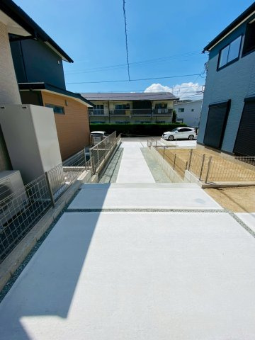 リーブルガーデン／東区榎町第六／２号棟の駐車場