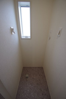 【ランドリースペース】 | 【仲介手数料無料！！】稲城市東長沼　新築戸建て（全1棟）1号棟　6880万円