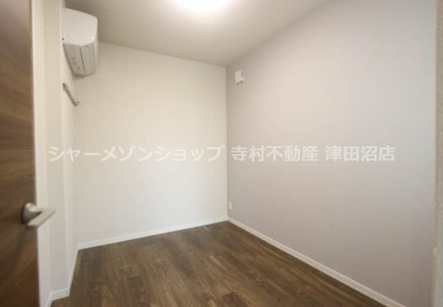 モルド船橋海神の洋室