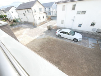 【展望】 | 笛吹市石和町唐柏 平成27年築 積水ハウス施工 敷地159坪 | バルコニーからお庭を望む