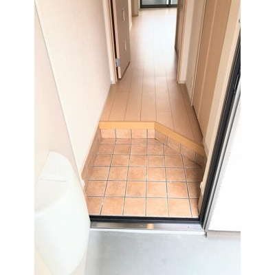 【玄関】 | ウィッシュ | 別号室参考写真です