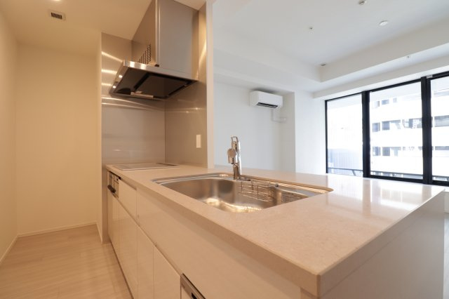 Brillia Tower堂島　中之島小学校区のキッチン|Brillia Tower堂島　キッチン