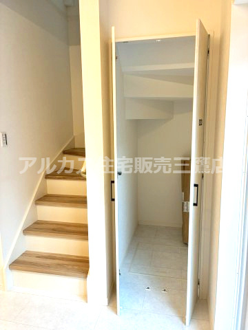 武蔵野市吉祥寺南町４丁目 中央線 吉祥寺駅 新築戸建の収納