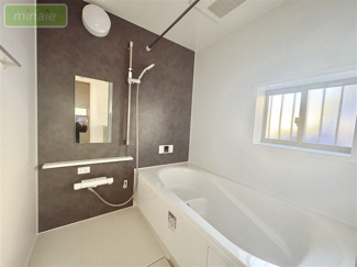 【浴室】 | 塚田駅9分　見学可　北本町2　全4棟　A号棟