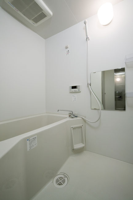 ブランノワール早稲田の浴室