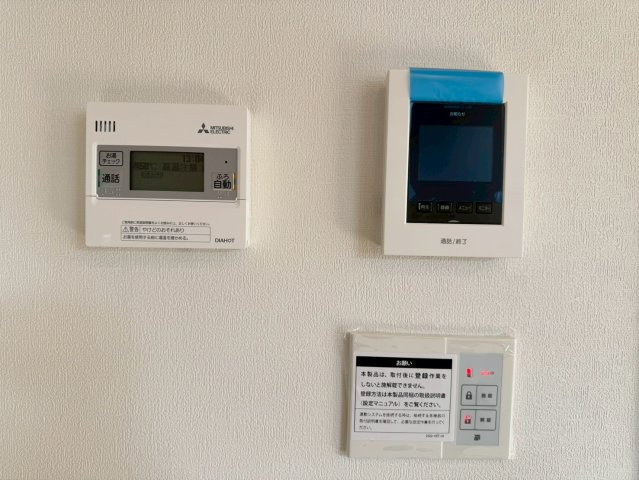 SUN COURTーサンコート－小倉南区上貫1丁目【小倉南区　新築戸建て】の防犯設備|スイッチ類がまとめられているので壁がスッキリ見えます　【小倉南区　新築戸建て】