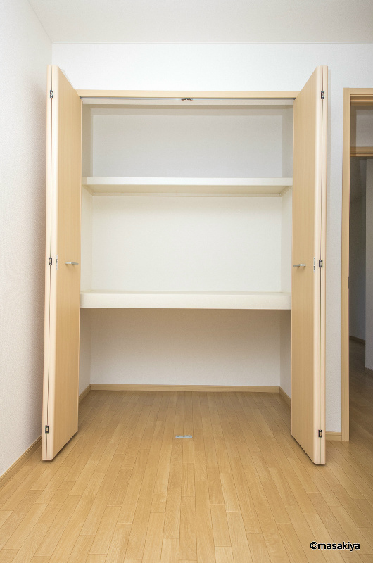 ガーデンハウス朝日山　Dの収納|クローゼット