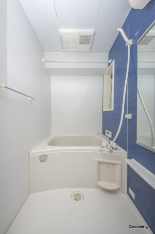 ガーデンハウス朝日山　Dの浴室