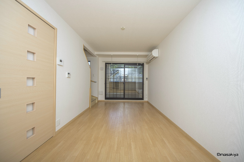 ガーデンハウス朝日山　Dの居間・リビング|リビング