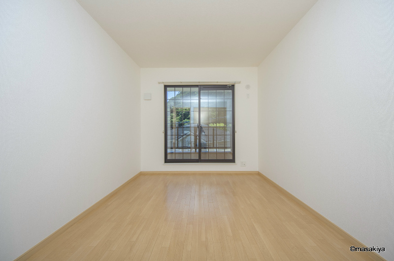 ガーデンハウス朝日山　Dの寝室|ベッドルーム