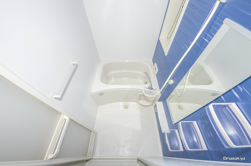 ガーデンハウス朝日山　Dの浴室|お風呂　追い焚き・浴室乾燥機付きです。