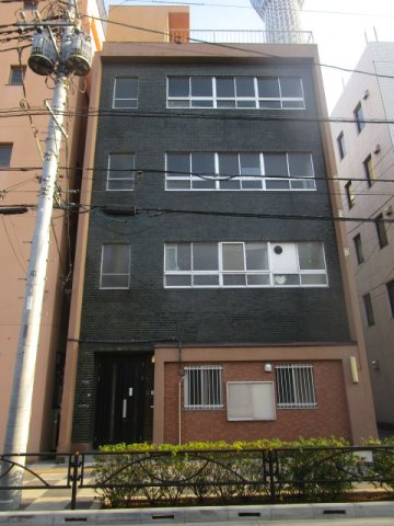 墨田区向島３丁目のビル