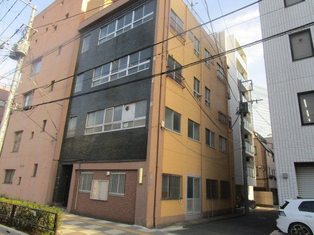 墨田区向島３丁目のビル