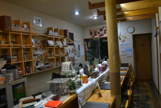 十三東３丁目店舗の内装