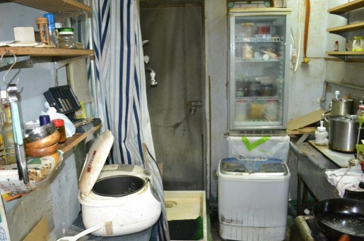 十三東３丁目店舗の内装