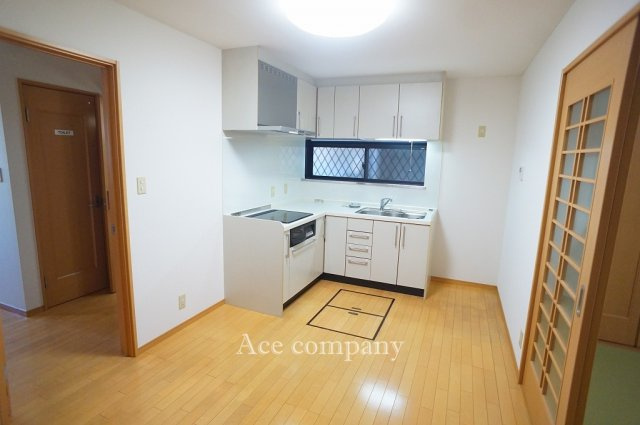 【居間・リビング】 | 東大阪市金岡2丁目 | 【DK：約7.5帖】