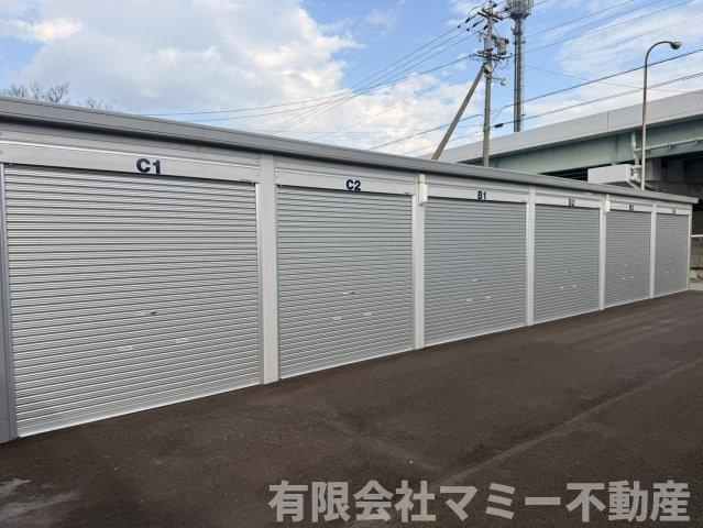 【外観】 | 塩浜ガレージK