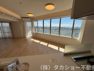 【居間・リビング】 | ベイマークスクエアシティコートタワー | 使いやすい居間です