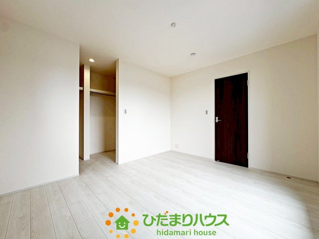 加須市多門寺　新築一戸建て　06　リーブルガーデンの収納