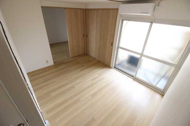 【洋室】 | 久宝寺コーポラスA棟