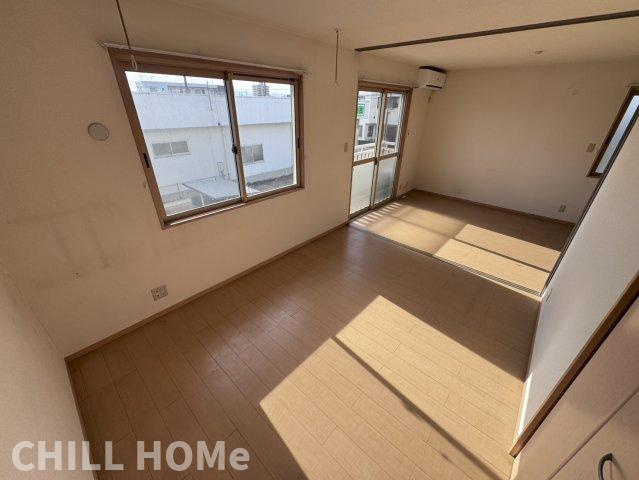 ジュネスなかじま　Ｆの居間・リビング|他社様掲載物件もまとめてご紹介、ご案内可能です(^^)/