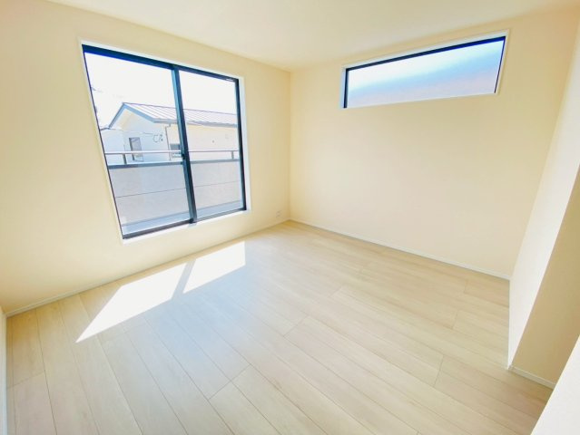 リーブルガーデン／東区榎町第六／３号棟の洋室
