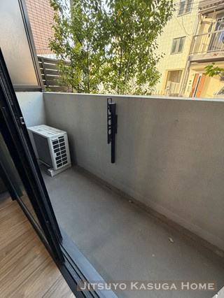 【バルコニー】