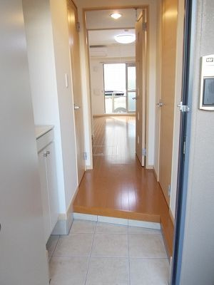 【玄関】 | グランソレイユ | ゆったりとした玄関です