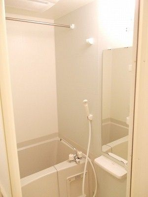 【浴室】 | グランソレイユ | 日々の暮らしに欠かせないお風呂です