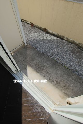 フラットストーン相模のバルコニー