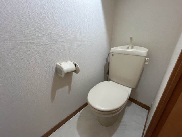 レナアバンスのトイレ