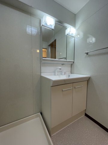 アイランド・コート郷東町の洗面所