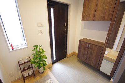 【玄関】 | 真岡市台町3SLDK中古住宅