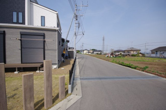 【前面道路含む現地写真】 | 真岡市台町3SLDK中古住宅