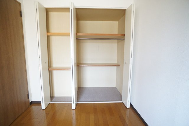 カデット真趣園　宝塚の収納