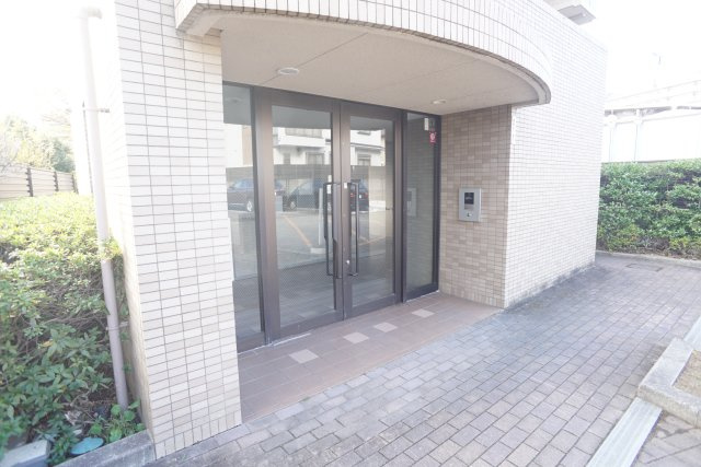 カデット真趣園　宝塚のエントランス