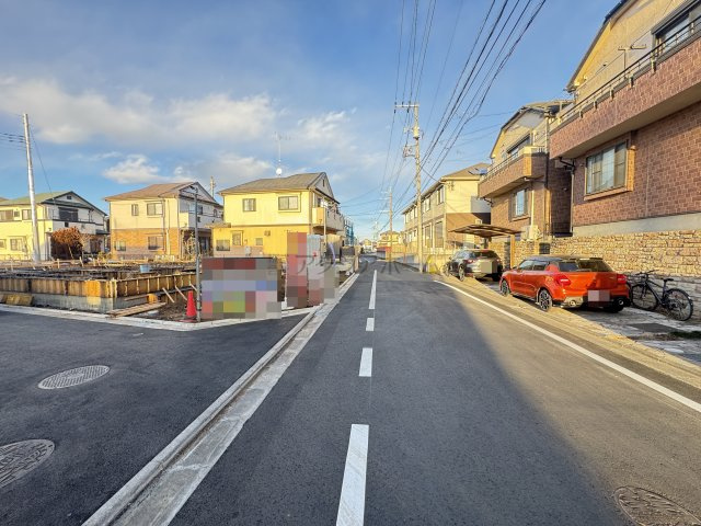 東村山市恩多町3丁目・全12棟　新築一戸建　L号棟の前面道路含む現地写真|建築中写真（2026年1月22日撮影）