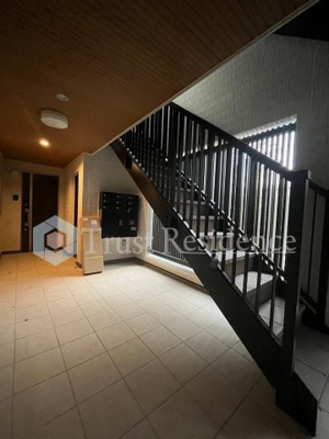 【ロビー】 | SHARON