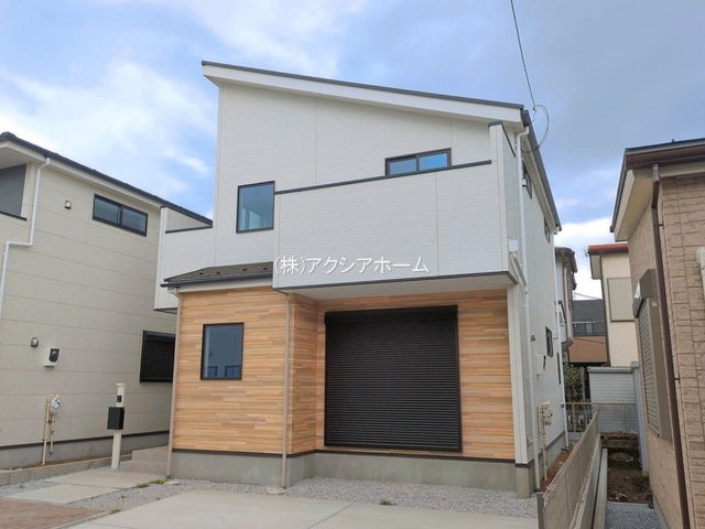 所沢市下安松・全2棟　新築一戸建　2号棟の外観