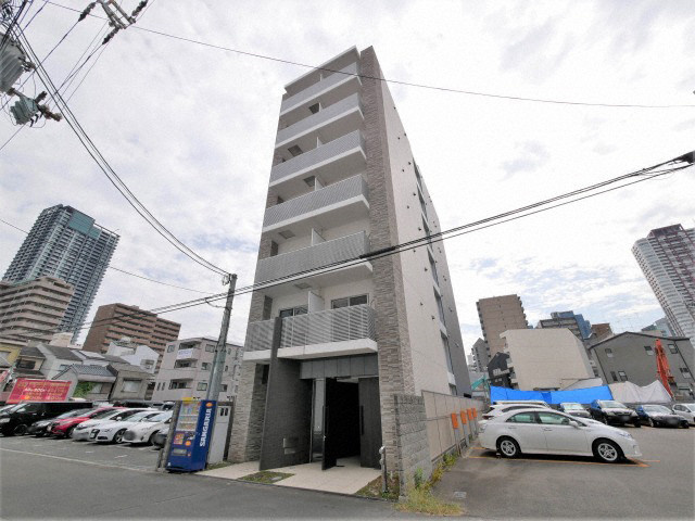ロイヤルレジデンス北梅田の外観