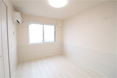 【洋室】 | ニーナサクレ