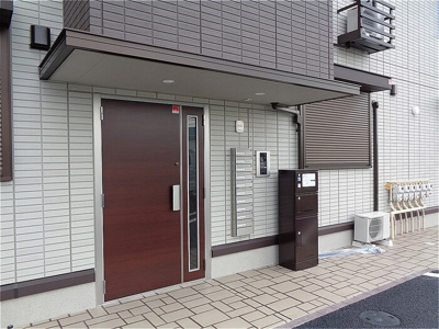 【エントランス】 | ニーナサクレ