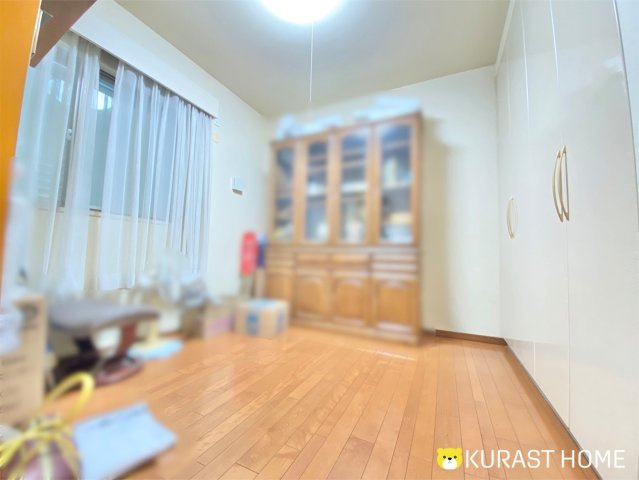 グラン・ブルー二条城北　4階の洋室|洋室5.2帖